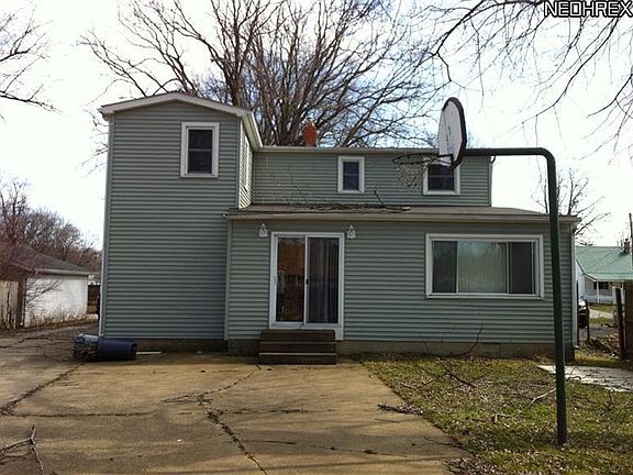 5th image of 921 Lyndon Ave