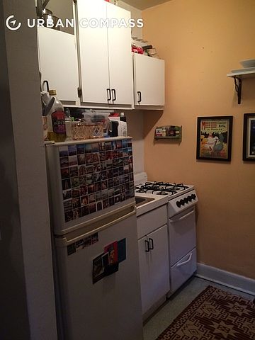 2nd image of 204 W 21st St APT 2B