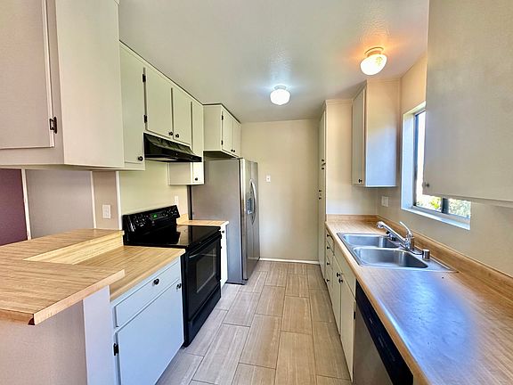 2nd image of 4203 Idaho St APT 8
