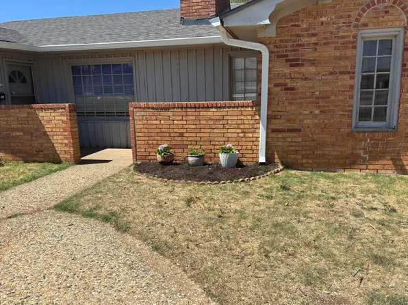 3408 70th Dr, Lubbock, TX 79413