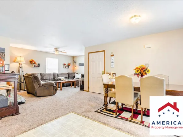 412 S 15th St, Manhattan, KS 66502