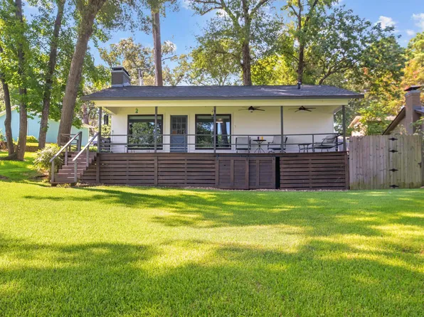 21999 Brierwood Dr, Frankston, TX 75763