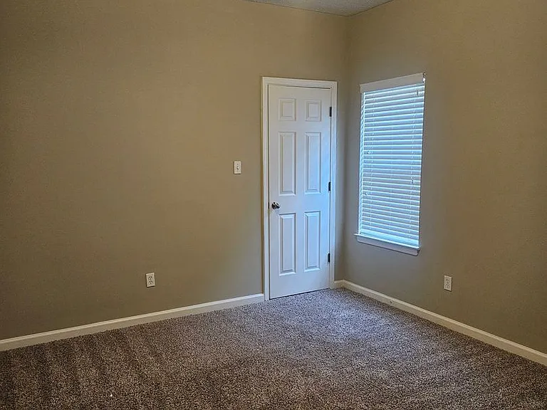8843 Campaldino Ave — Photo 17