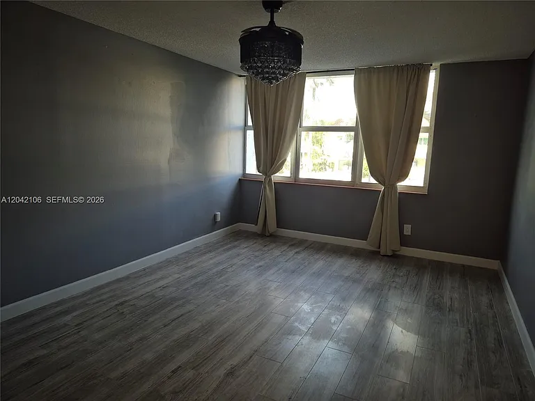16565 NE 26th Ave #2E — Photo 21