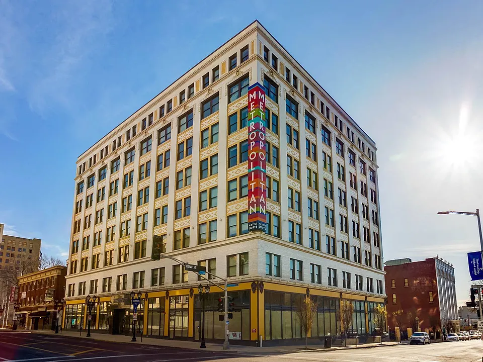 Metropolitan Artist Lofts