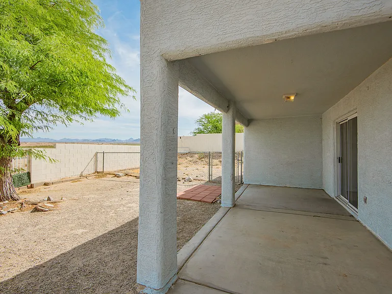 2195 E Emerald River Way — Photo 36