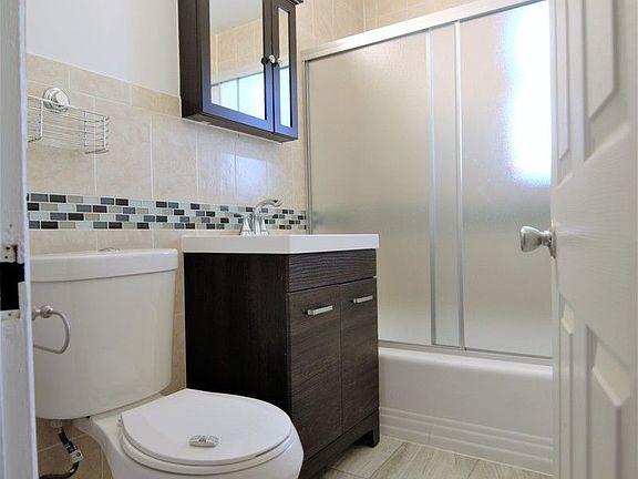 2nd image of 20-59 21st St #2