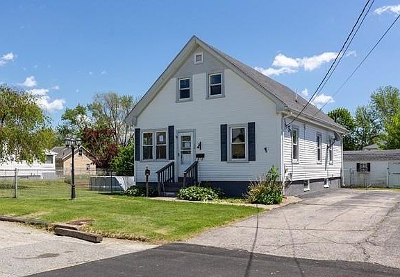 2nd image of 60 Hunter Ave