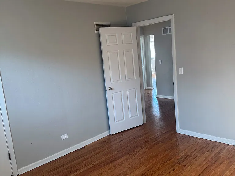 443 Jefferson Ave #2 — Photo 14