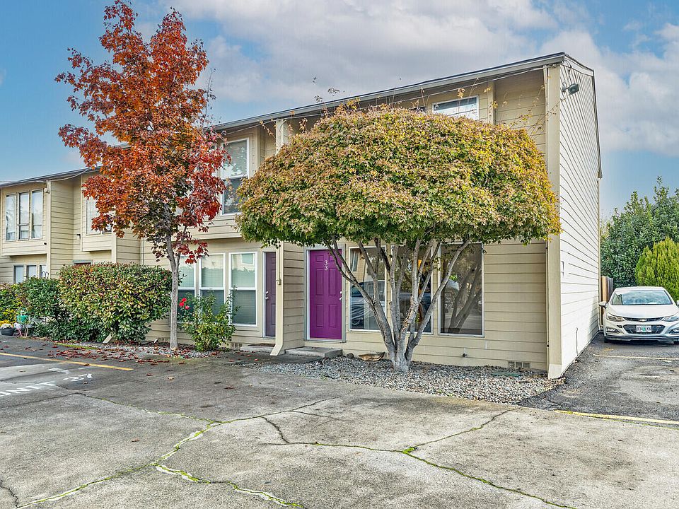 1st image of 1800 Crater Lake Ave APT 33