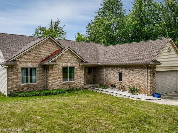 210 Mayfield, Leonard, MI 48367
