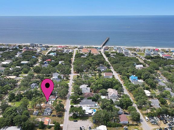 310 Keziah St, Oak Island, NC 28465 | Zillow