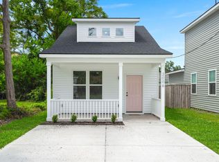 2006 Delaware Ave, North Charleston, SC 29405