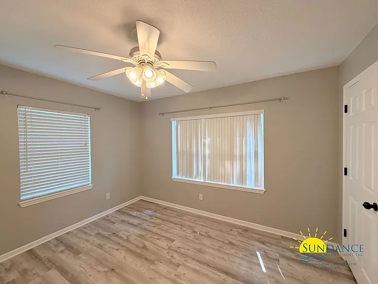 501 Dona Ave — Photo 9