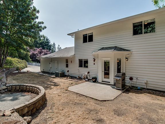 4th image of 15616 NE 319th St