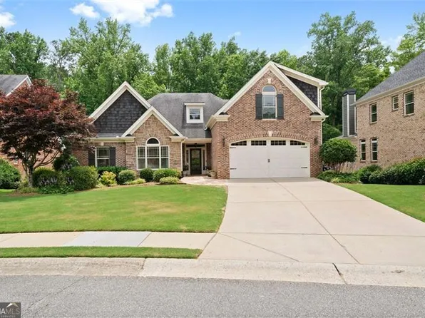 1515 Camden Cove Dr, Cumming, GA 30040