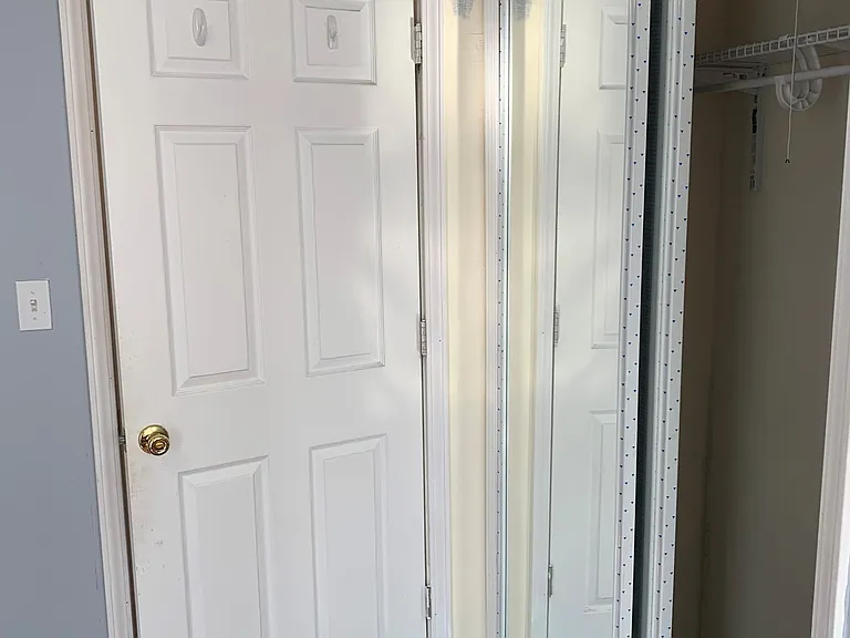141 Lexington Ave — Photo 16