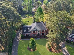 335 Trowbridge Ln, Lawrenceville, GA 30043
