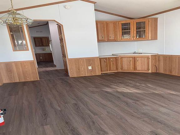 3rd image of 4065 E University Dr #202