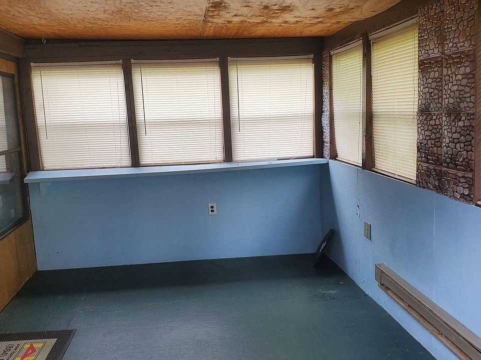 Enclosed Porch