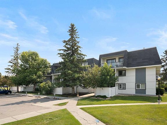3rd image of 3115 N 51st St SW #2301
