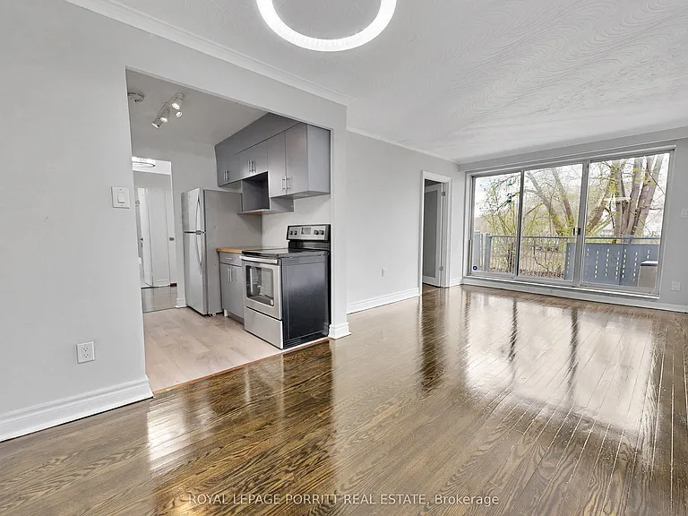 4 Superior Ave #5 — Photo 12
