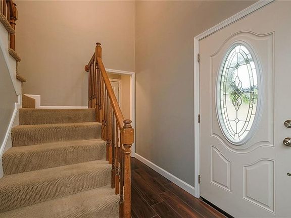 4th image of 4681 Boxford Rd