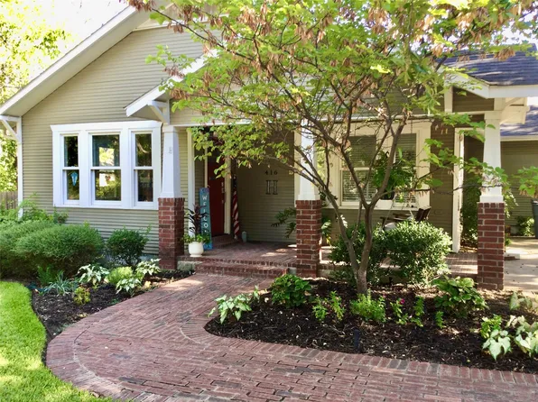 416 W College St, Colleyville, TX 76051