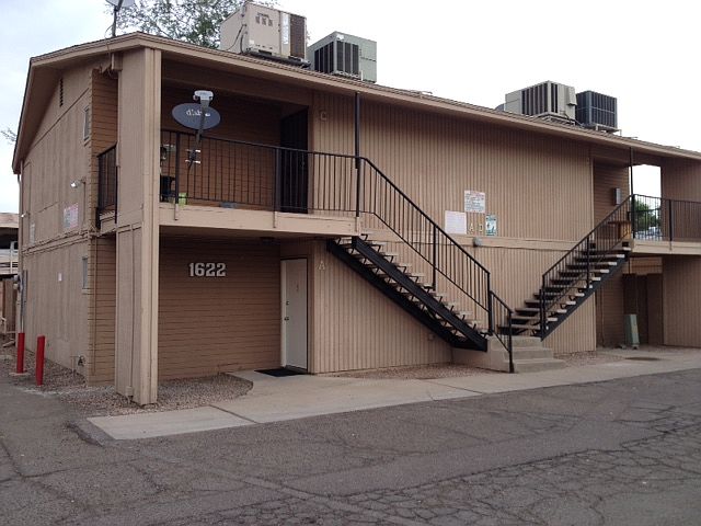1st image of 1622 E Campbell Ave APT A
