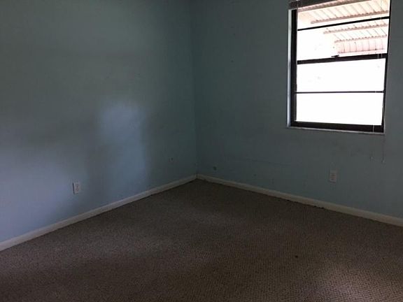 2nd image of 7806 Belleair