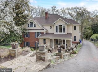 6612 Ridgeway Dr, Springfield, VA 22150