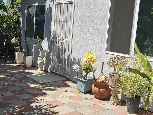 (undisclosed Address), Santa Ana, CA 92704
