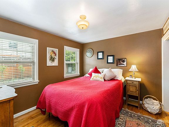5th image of 4019 N 19th St