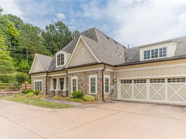 2863 Middlecreek Way, Cumming, GA 30041