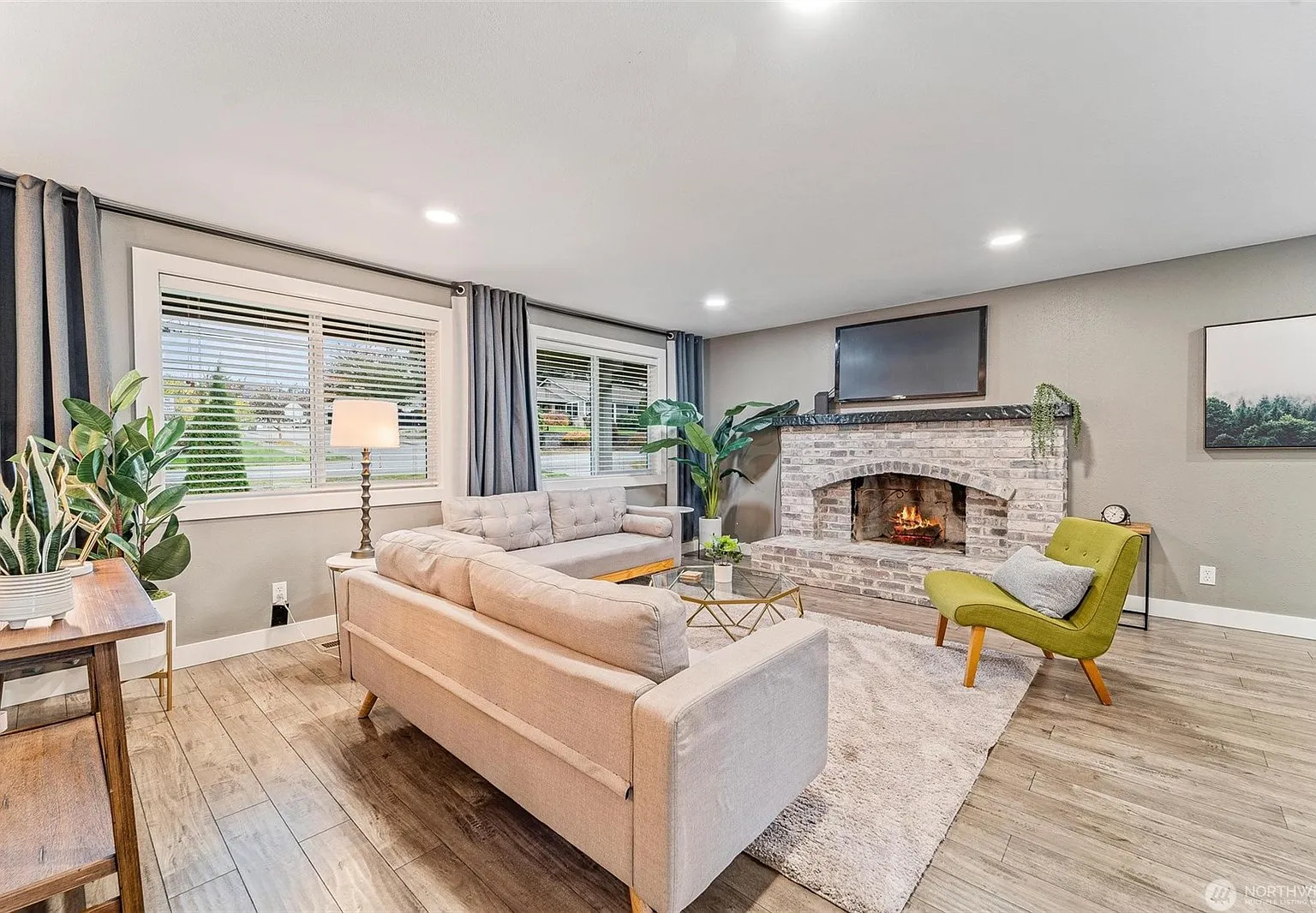 3 bed, 1500 sqft, $3,500 — Photo 4
