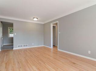 2073 E Suburban Ave, Saint Paul, MN 55119