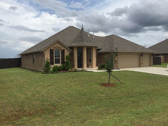 3rd image of 16316 Montague Dr