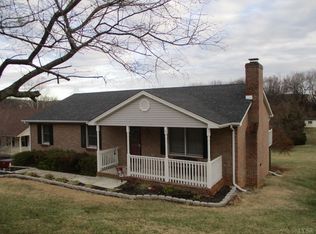 1531 Mountain View Rd, Vinton, VA 24179