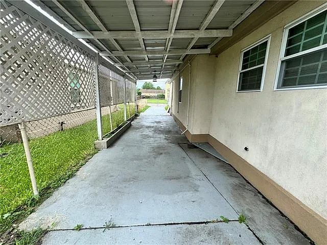 1336 Egania St — Photo 13