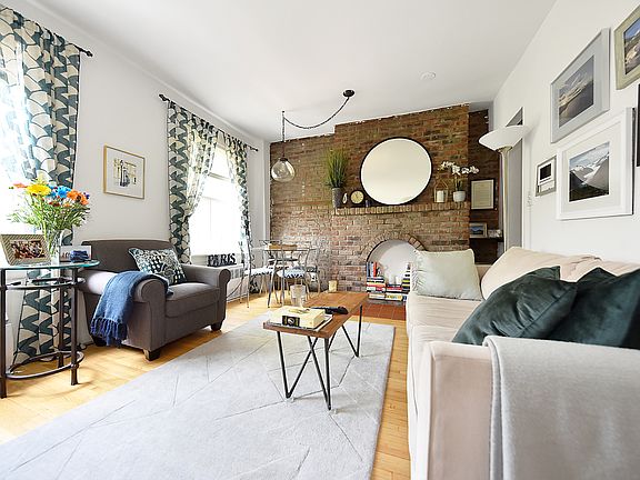 3rd image of 335 W 20th St APT 3F