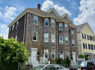 106 Winsor St #1, New Bedford, MA 02744