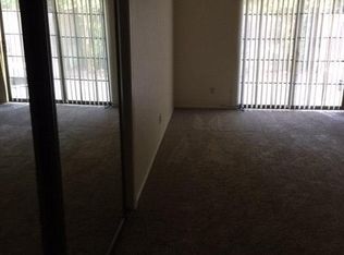 4886 American River Dr, Carmichael, CA 95608