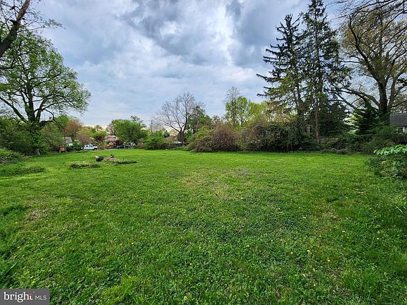 3rd image of 6422 Taylor Rd