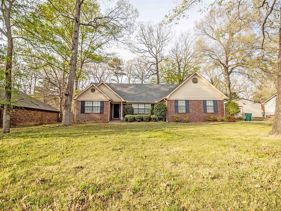 1st image of 2314 Raintree Dr