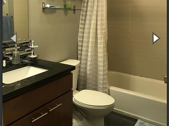 3rd image of 2776 N Milwaukee Ave #405