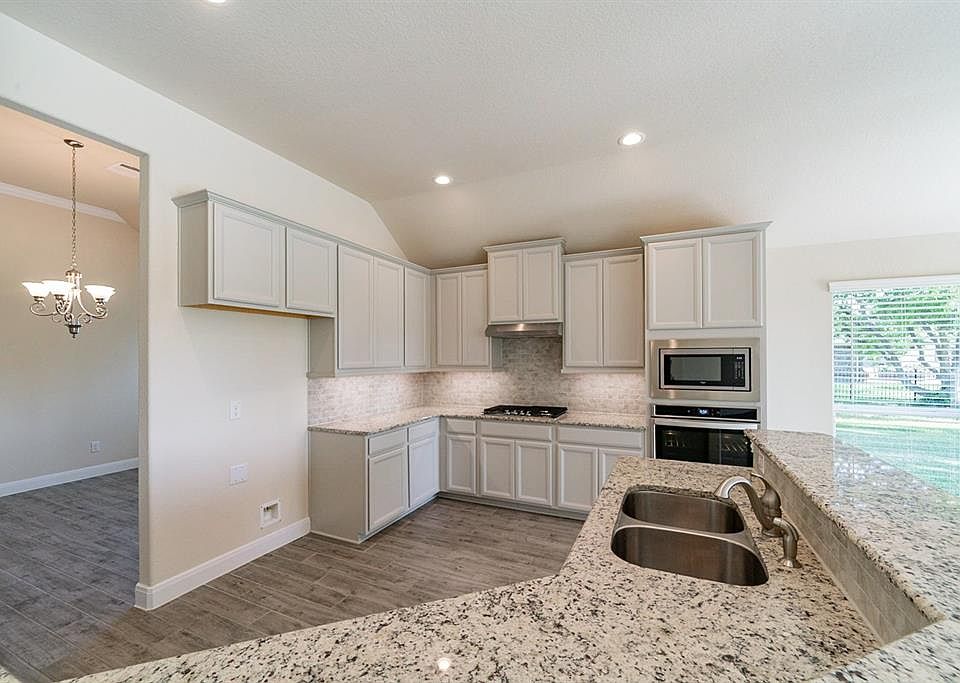 211 Houston Point Dr, Beach City, TX 77523 MLS 27146230 Zillow