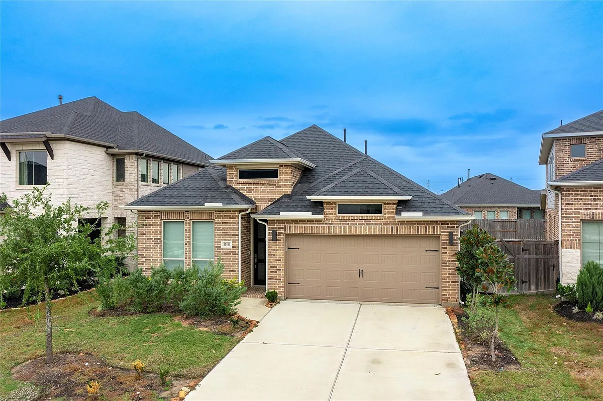 Building Photo - 31410 Golden Cliffs Ln