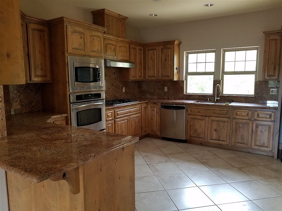 1st image of 11353 Pinehurst Dr