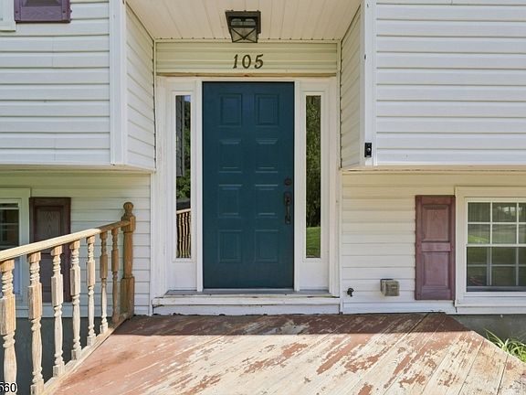 2nd image of 105 Leland Trl