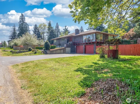 714 107th Avenue E, Edgewood, WA 98372